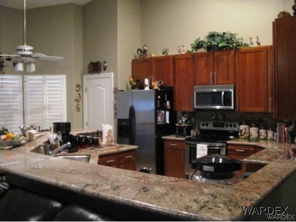 Mohave Valley, AZ 86440,7363 MARTIN DR