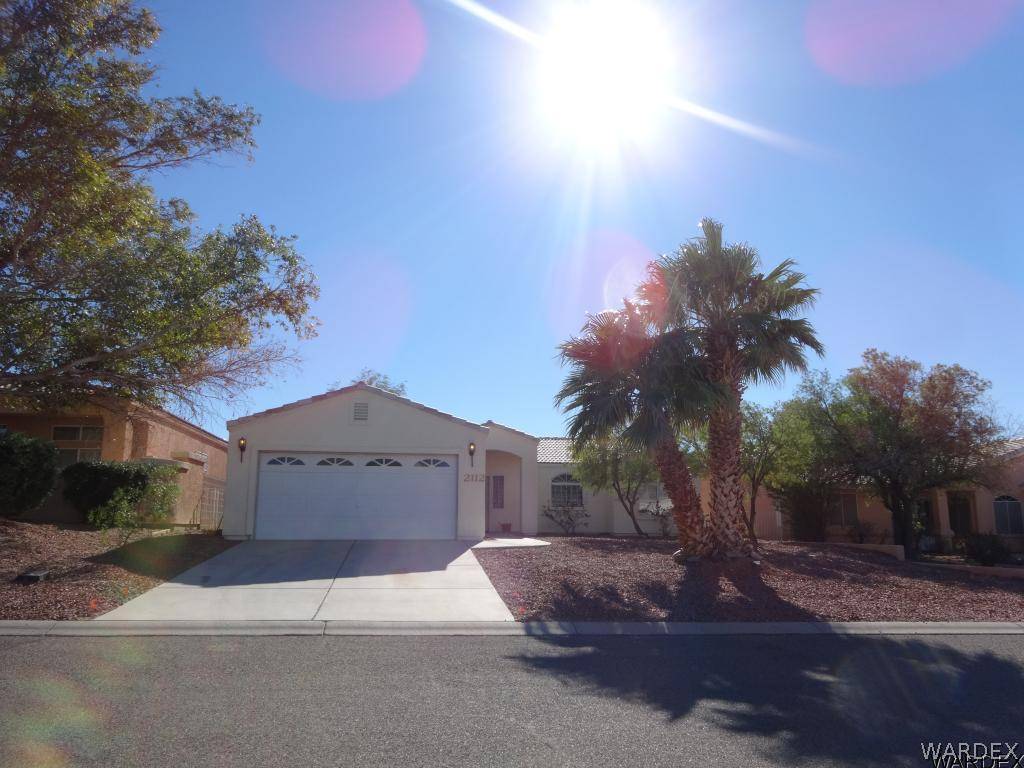 2112 E Desert Lakes DR, Fort Mohave, AZ 86426
