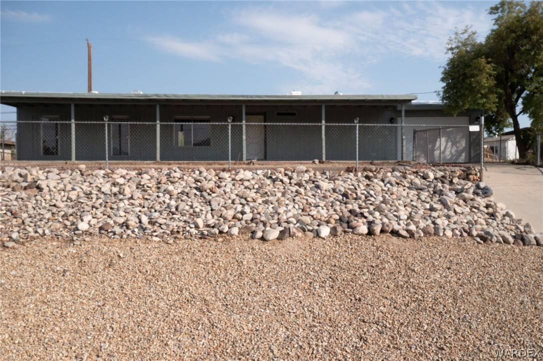 Bullhead, AZ 86442,1874 Coronado DR