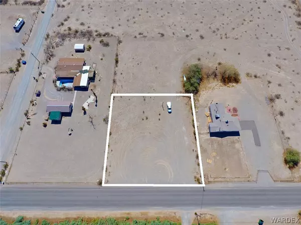 Fort Mohave, AZ 86426,1744 Hammer LN