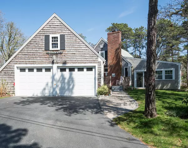 Chatham, MA 02633,64 Ralph Street