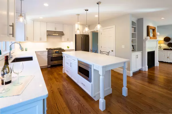 North Chatham, MA 02650,25 Hamden Place