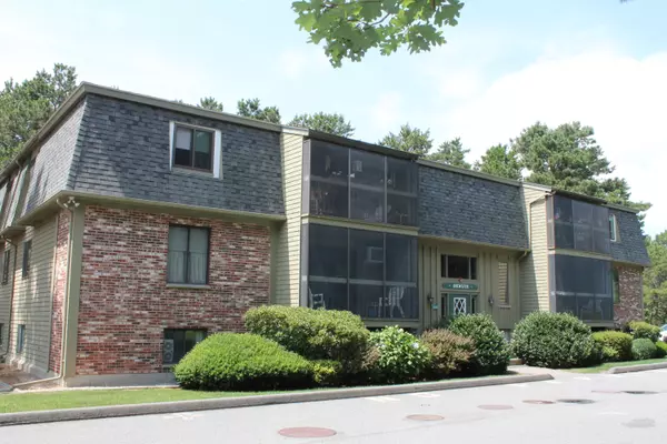 South Dennis, MA 02660,432 Old Chatham Road #U-302
