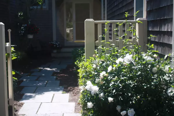 3 Pine Reach #H, Yarmouth Port, MA 02675