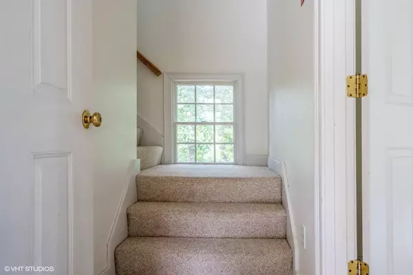 Yarmouth Port, MA 02675,28 Minnetuxet Way