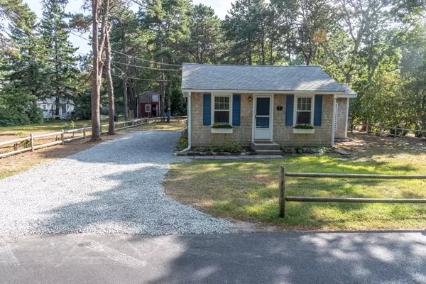 31 Parkwood Road, South Yarmouth, MA 02664