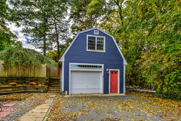 Yarmouth Port, MA 02675,171 Weir Road