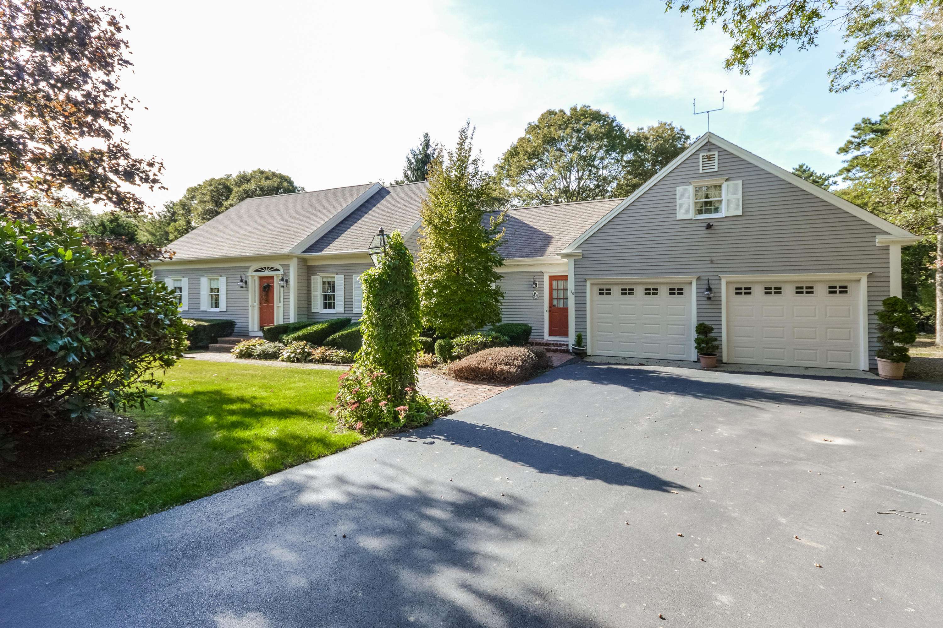 116 Winding Cove Road, Marstons Mills, MA 02648