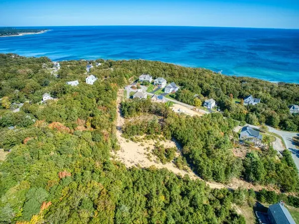 29 Sheppard Road, Sagamore Beach, MA 02562