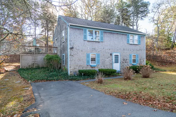 14 Shady Lane, Chatham, MA 02633