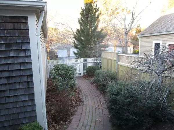 Yarmouth Port, MA 02675,61 Kates Path #61