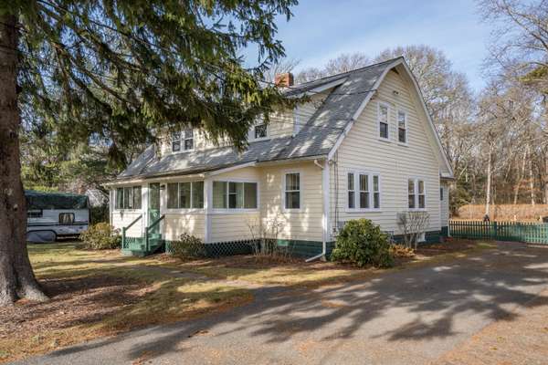 Centerville, MA 02632,248 Pine Street