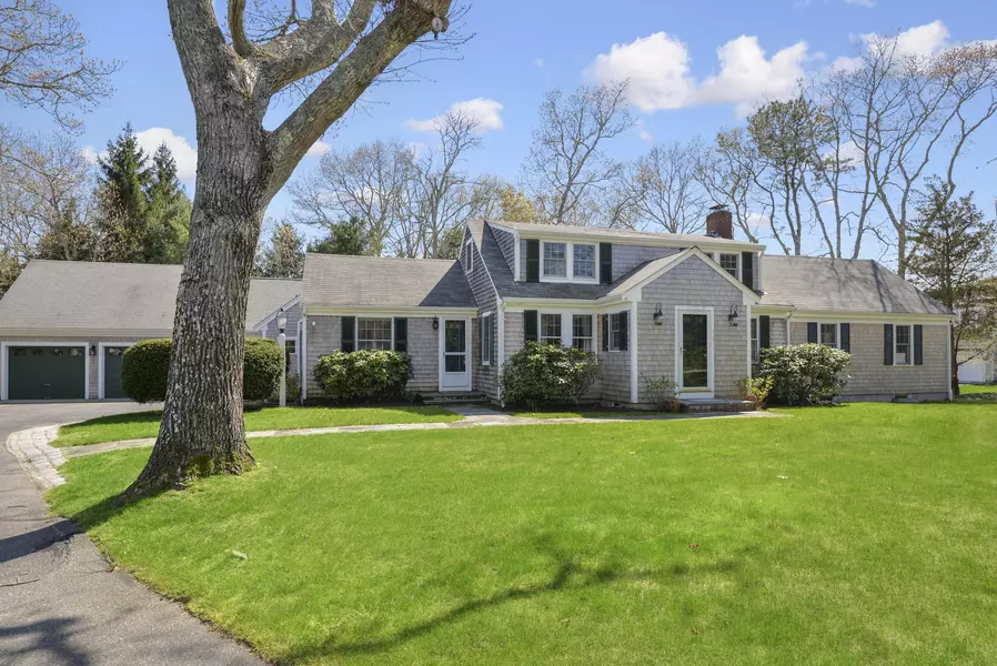 235 Bridge Street, Osterville, MA 02655