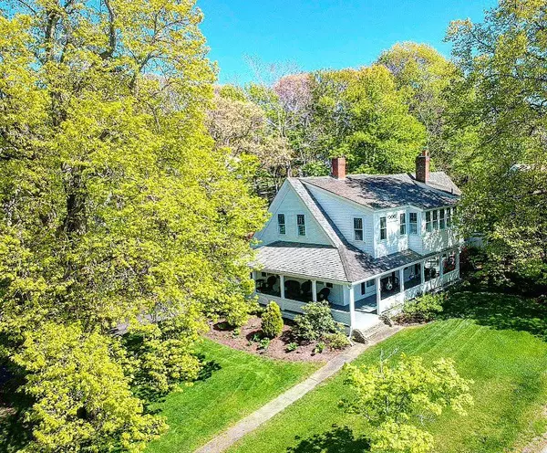 303 MA-6A, Yarmouth Port, MA 02675