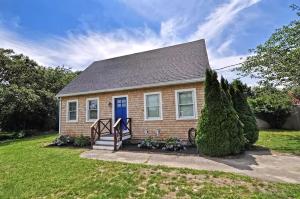 93 Elkanah Street, Chatham, MA 02633