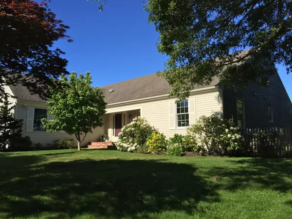 52 Lime Hill Road, Chatham, MA 02633