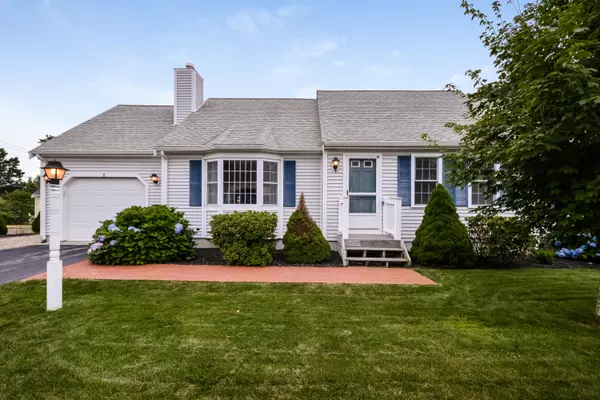 Dennis Port, MA 02639,549 Center Street #U-8