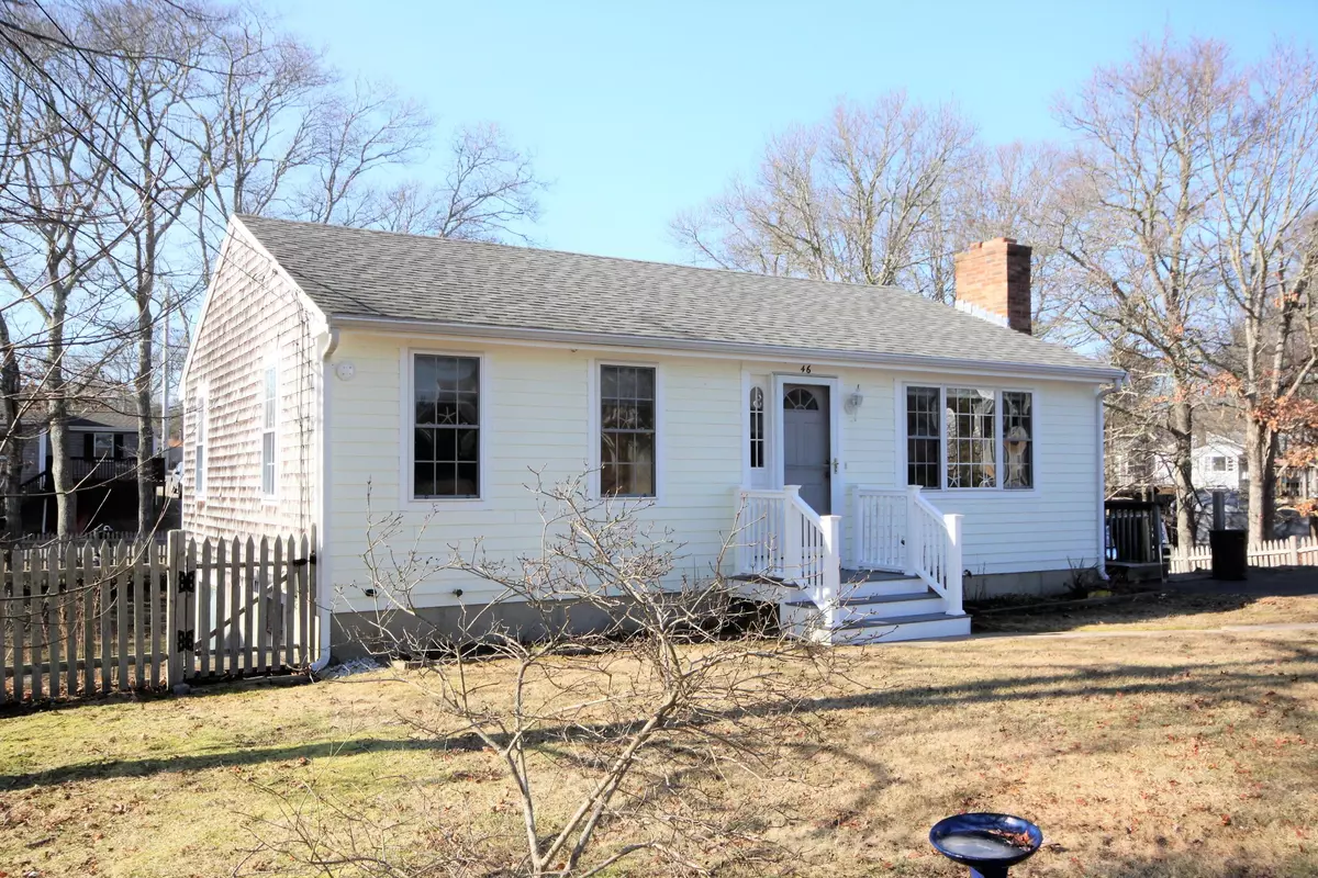 East Falmouth, MA 02536,46 Broken Bow Lane
