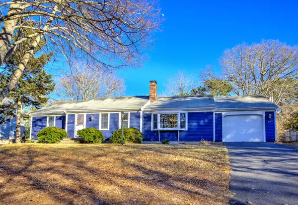 Yarmouth Port, MA 02675,52 Ridgewood Drive