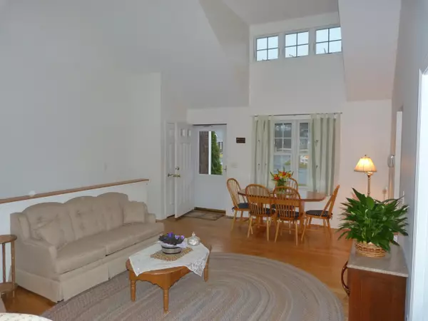 Eastham, MA 02642,28 Dory Lane