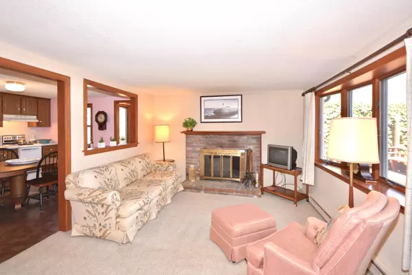Sagamore Beach, MA 02562,504 Williston Road