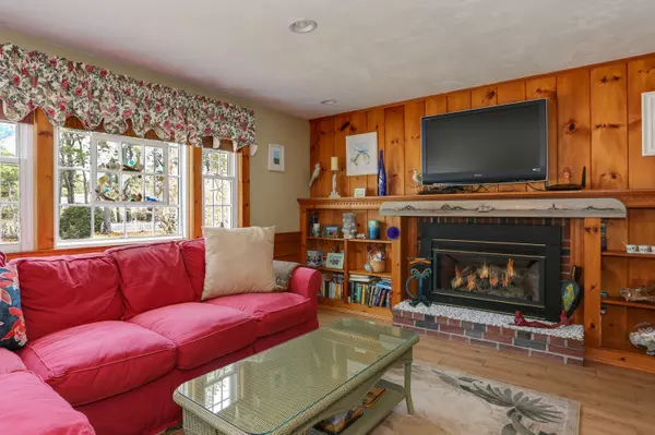 Dennis Port, MA 02639,61 Captain Chase Road