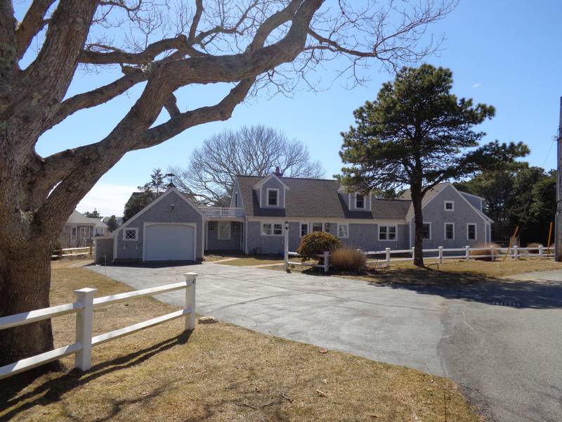 47 Porter Lane, West Dennis, MA 02670