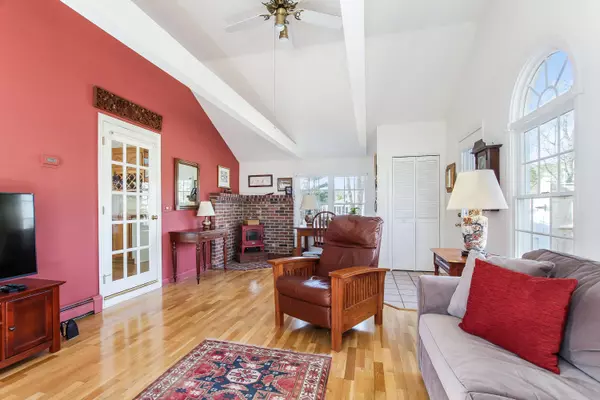 Eastham, MA 02651,35 Farm View Lane