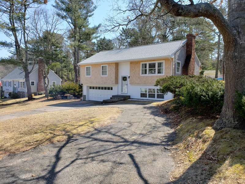 45 Autumn Drive, Centerville, MA 02632