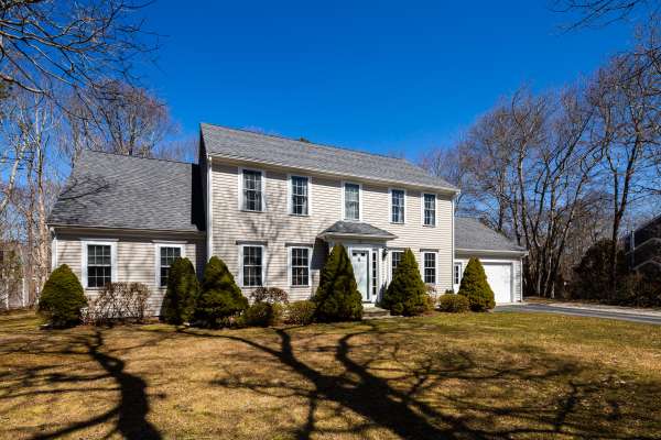 Forestdale, MA 02644,15 Grandwood Drive