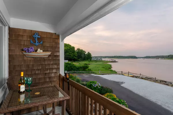 1376 Bridge Street #11, South Yarmouth, MA 02664