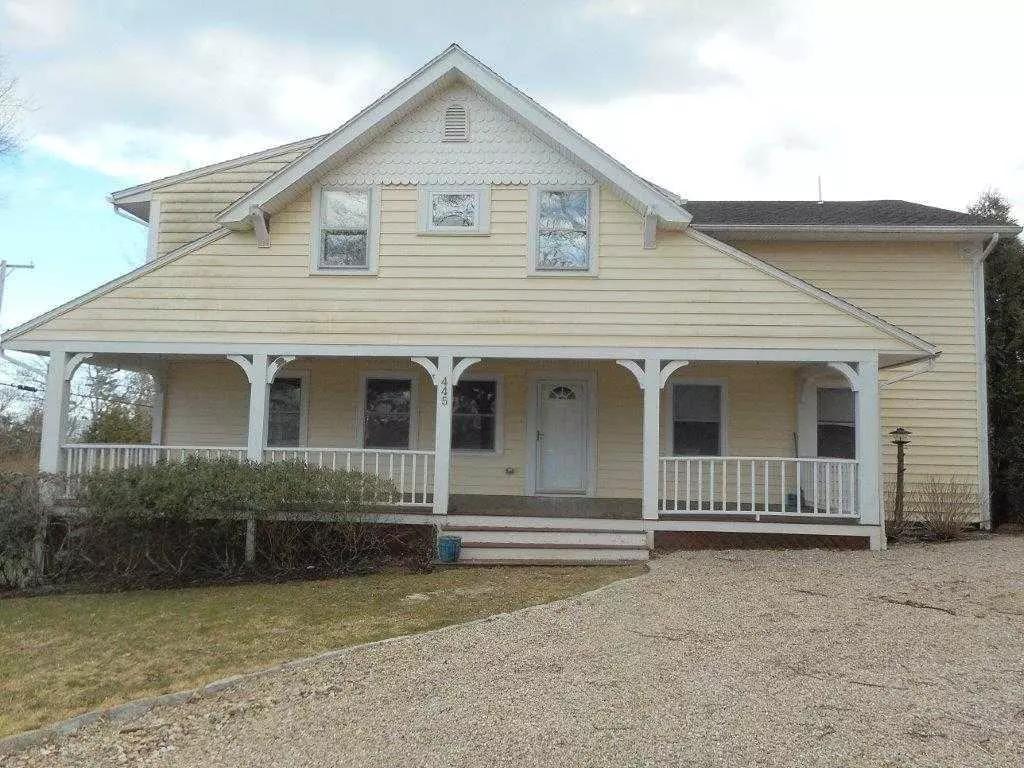 Sagamore Beach, MA 02562,445 Williston Road