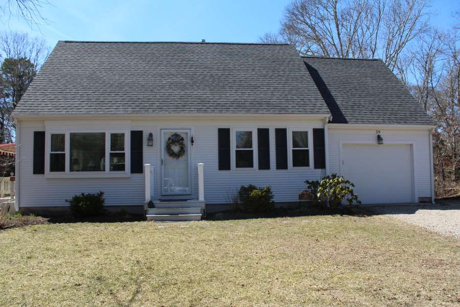 59 Whidah Way, Centerville, MA 02632