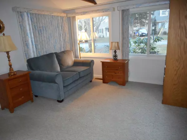 Sagamore Beach, MA 02562,149 Standish Road