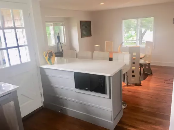Eastham, MA 02642,160 Ellis Road