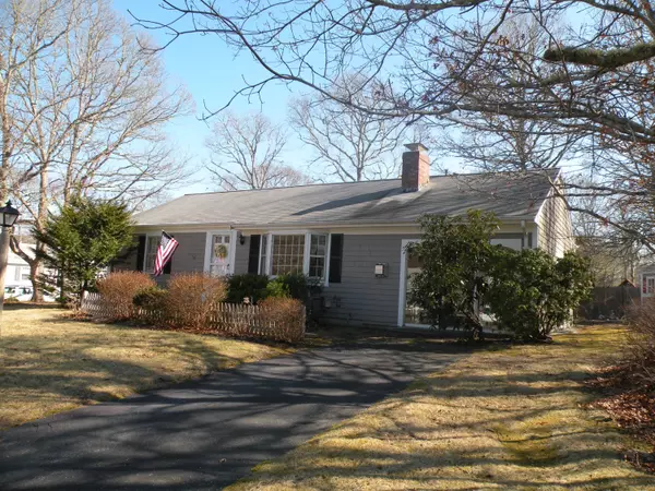 59 Winding Brook Road, South Yarmouth, MA 02664