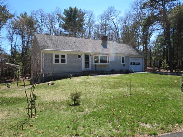 Cotuit, MA 02635,382 Mariner Circle