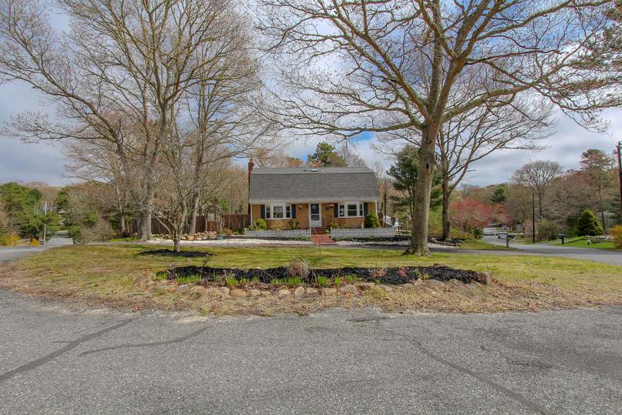 48 Autumn Drive, Centerville, MA 02632