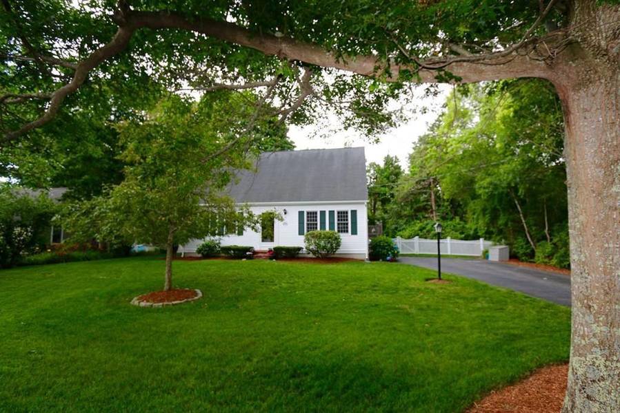 52 Mill Road, East Sandwich, MA 02537