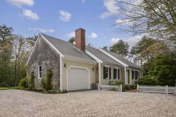 11 Quanset Road, Orleans, MA 02653