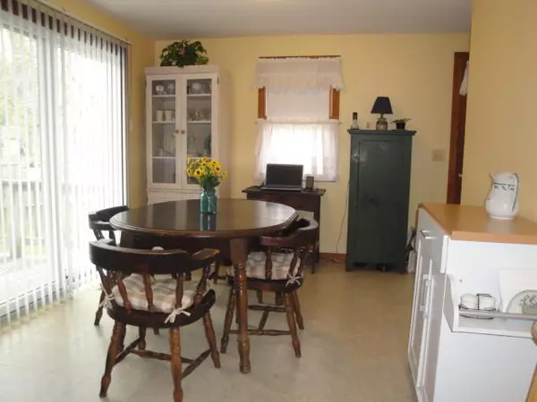 South Dennis, MA 02660,38 Country Circle