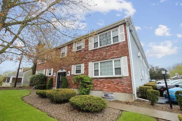 159 Center Street #U-15, Dennis Port, MA 02639