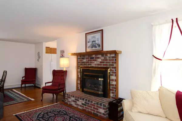 Eastham, MA 02642,165 Kettle Hole Road