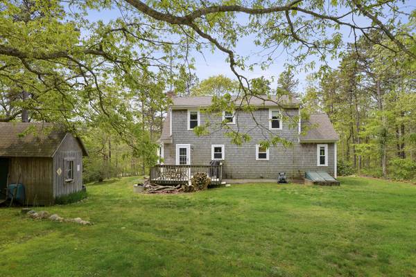 East Sandwich, MA 02537,94 Kiahs Way