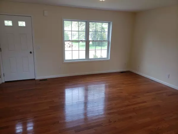 Yarmouth Port, MA 02675,17 Katharyn Michael Road