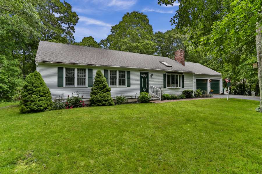 23 Nantucket Trail, Sandwich, MA 02563