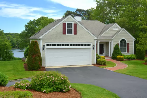 91 Acadia Drive, Marstons Mills, MA 02648