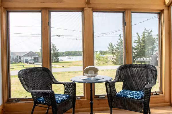 Eastham, MA 02642,15 Ellis Road