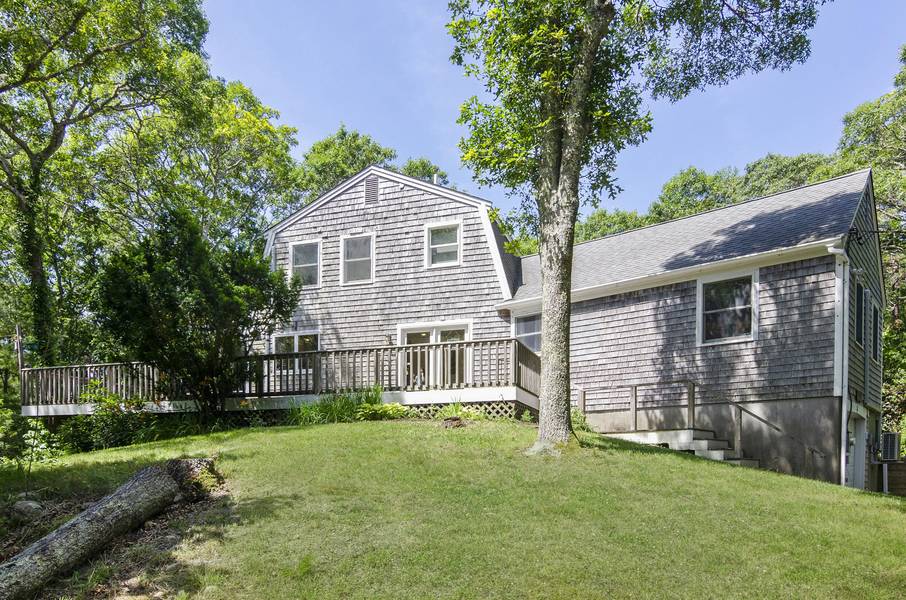 76 Mill Road, East Sandwich, MA 02537