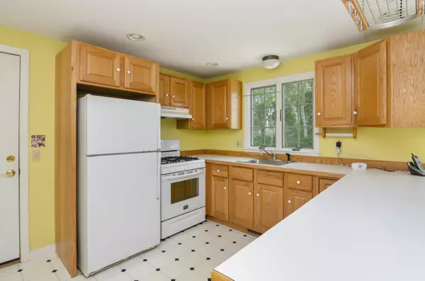 Chatham, MA 02633,26 Beacon Hill